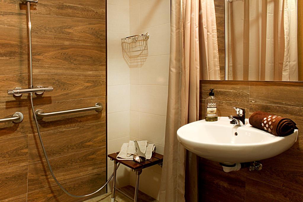 Apartamentos Turisticos Cullar Vega Room photo